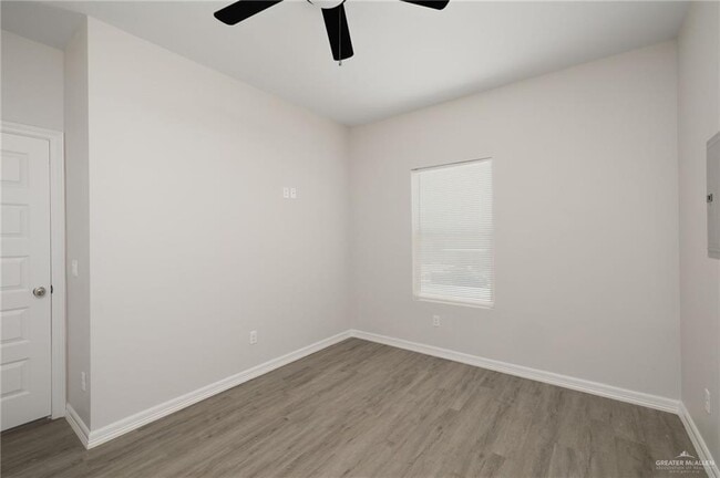 Building Photo - 4508 Larkspur Ave
