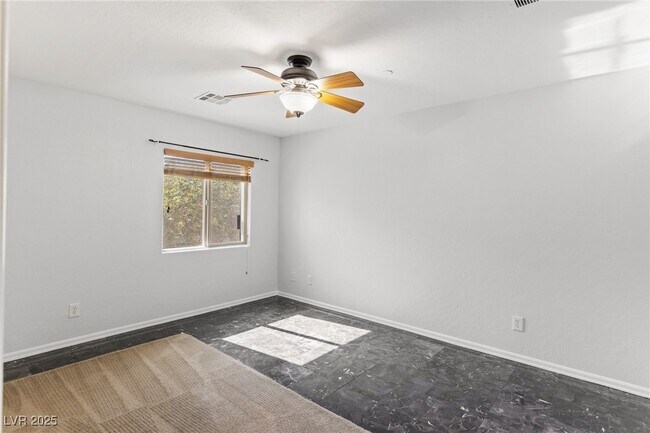 Building Photo - 1077 Lemongrass Ct