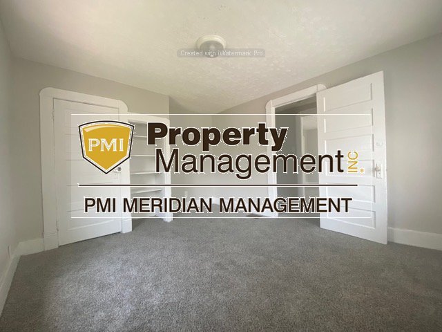 Building Photo - Spacious 4-Bedroom Duplex in Indianapolis ...