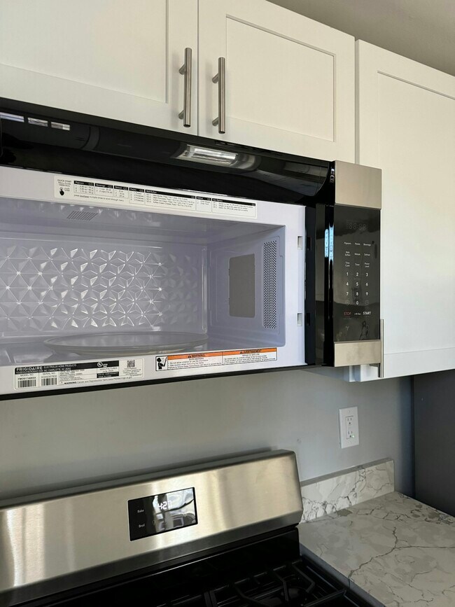 Building Photo - 293-295-295 Water St