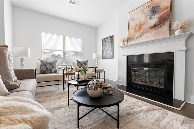 Building Photo - 5873 Greystone Dr