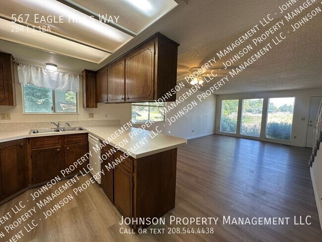 Building Photo - 567 N Eagle Hills Way