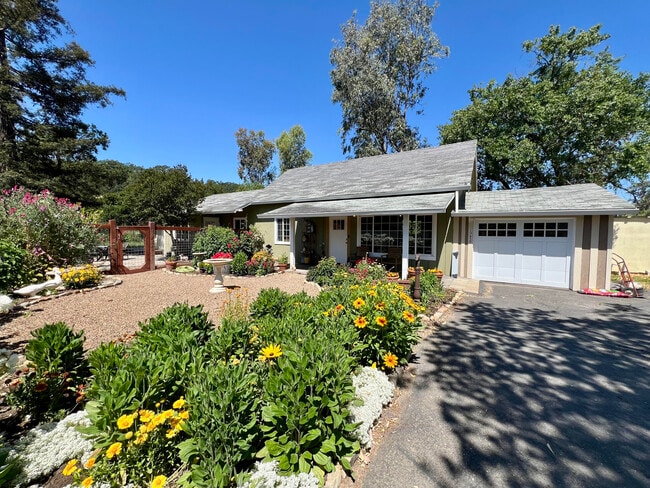 Primary Photo - 13650 Sonoma Hwy