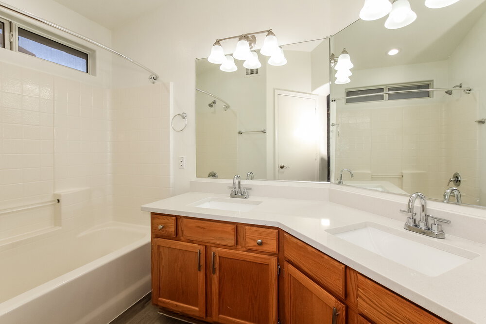 Building Photo - 17461 N 14th St