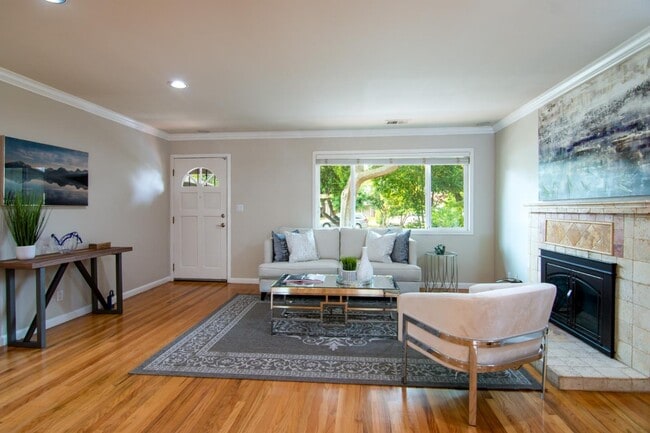 Building Photo - 5774 Lilac Blossom Ln