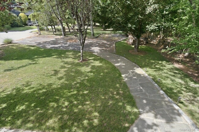 Building Photo - 1A Gerald Ln