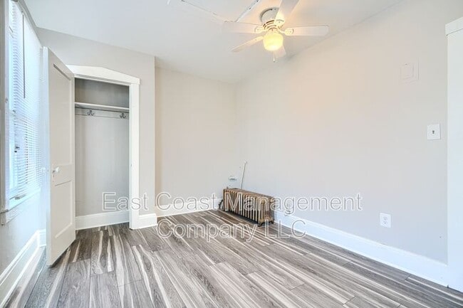 Building Photo - 2706 E Biddle St