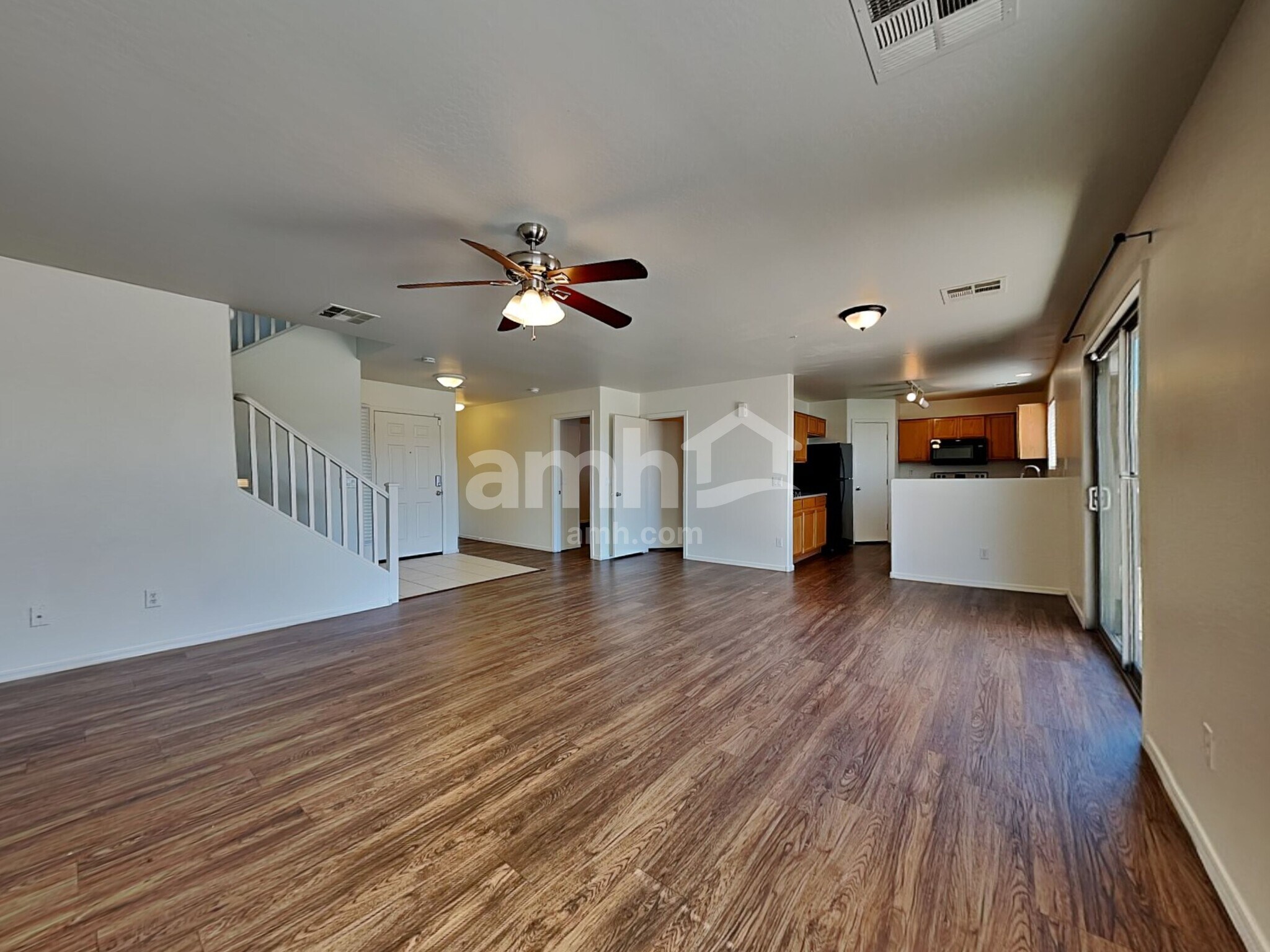 Building Photo - 6727 W Desert Ln