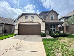 Building Photo - For Lease | 4 Bed, 3.5 Bath | 3,044 Sq Ft ...