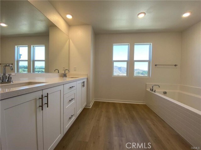 Building Photo - 24533 Sonieta Ct