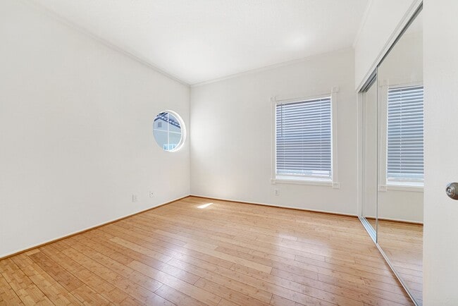 Building Photo - Newport Coast gated community, available now