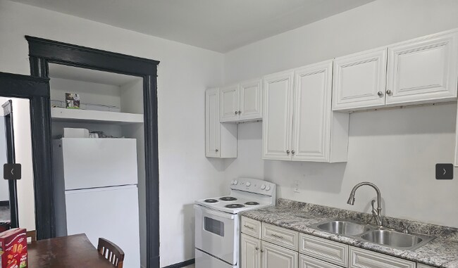 Building Photo - 4143 Farlin Ave