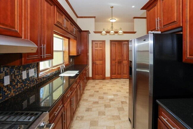 Building Photo - 3602 Jones Mill Rd