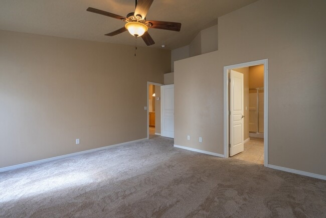 Building Photo - Dog Friendly 3 Bedroom Home In Painted Desert