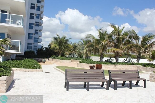 Building Photo - 1360 S Ocean Blvd