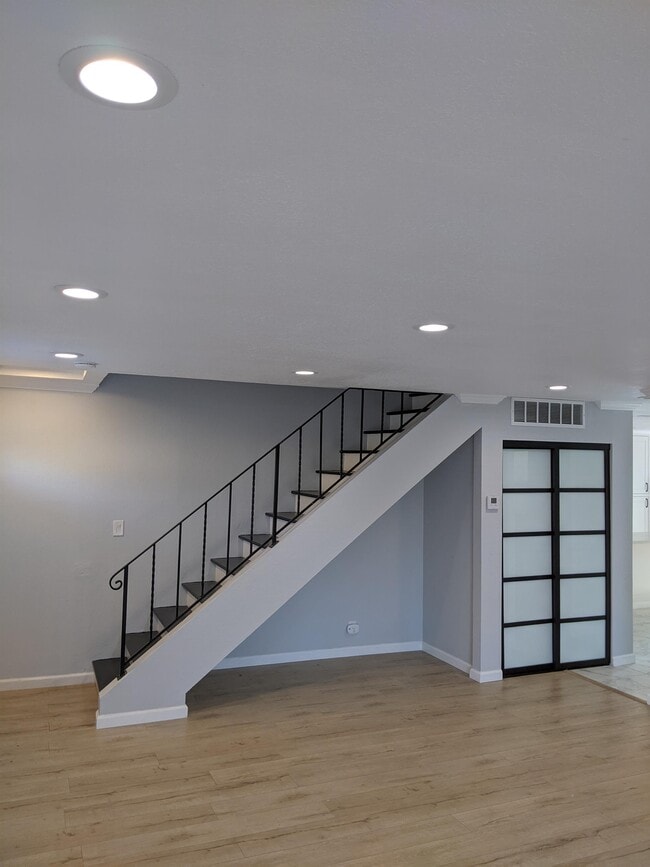 Building Photo - 2638 Fisher Ave