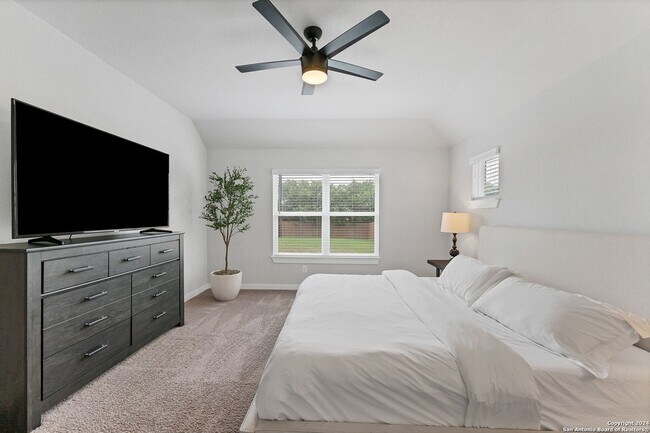 Building Photo - 4323 W Vasquez Cir