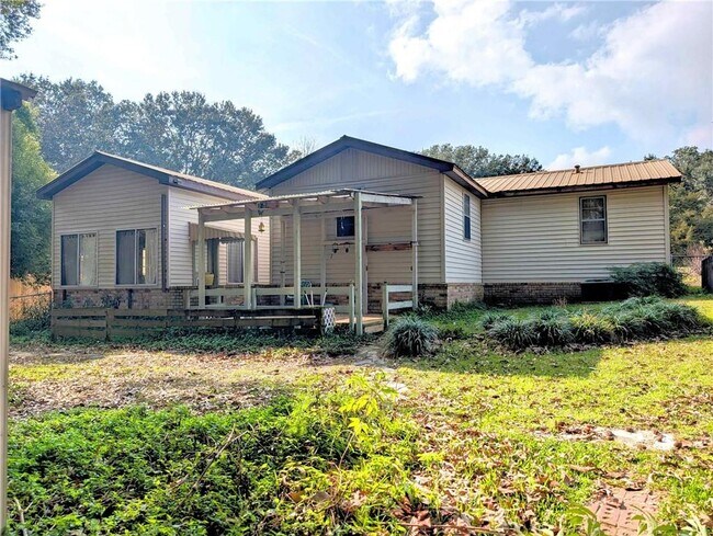 Building Photo - 30900 Driftwood Ln