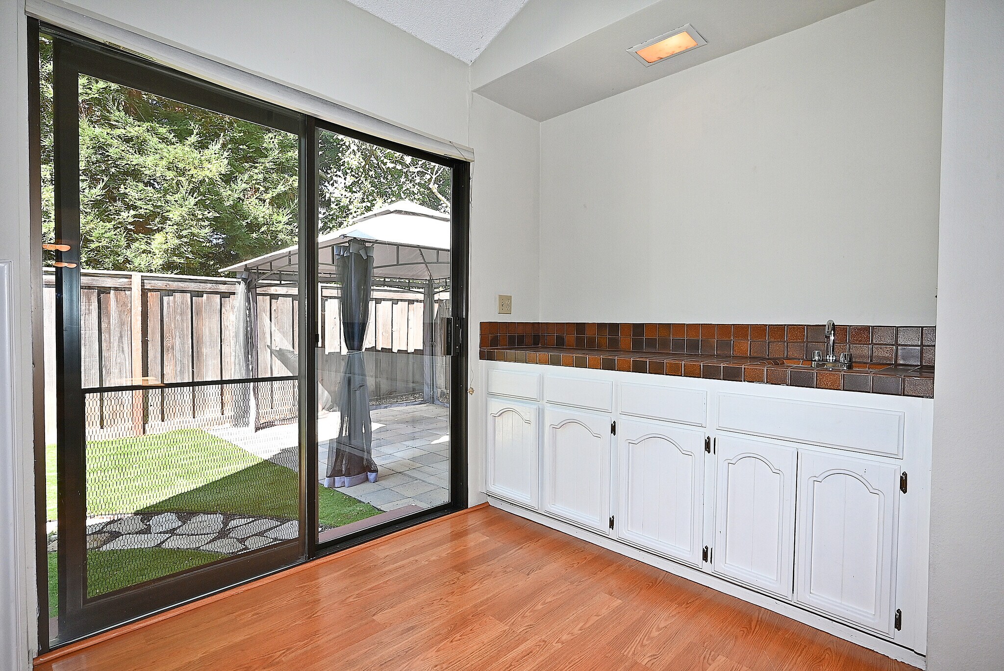 Building Photo - 200 Powhattan Ct