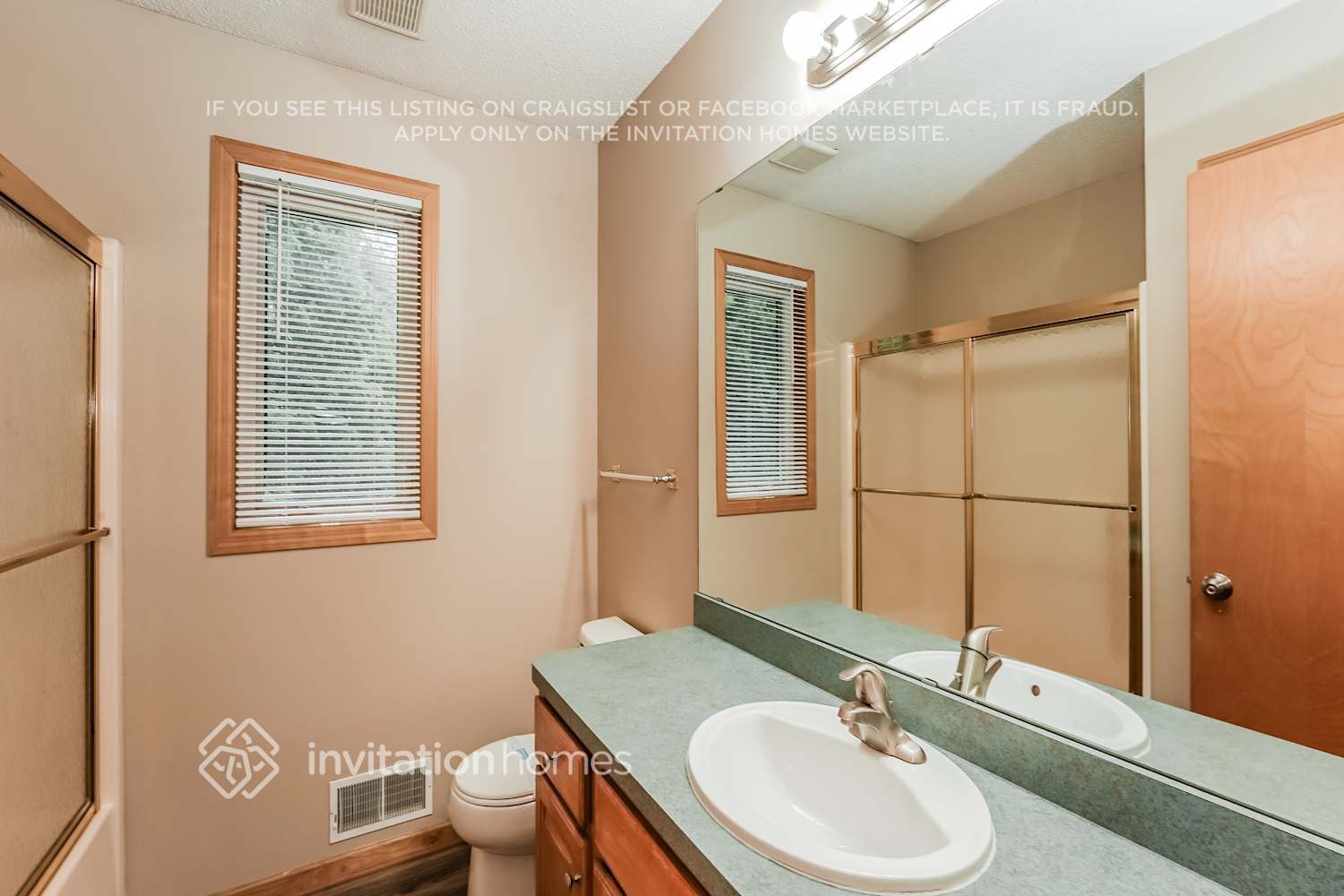 Building Photo - 16128 Harmony Path
