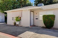 Building Photo - 9th Ave