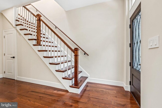 Building Photo - 36 U St NW