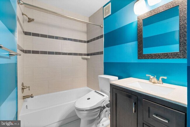 Building Photo - 14006 Vista Dr