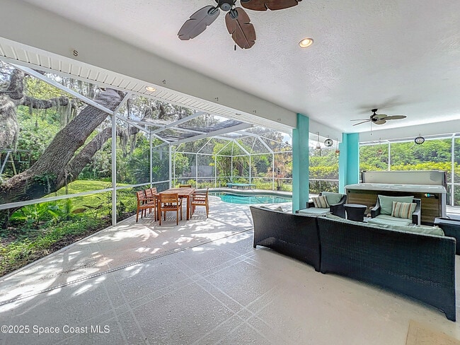 Building Photo - 4361 Davidia Dr