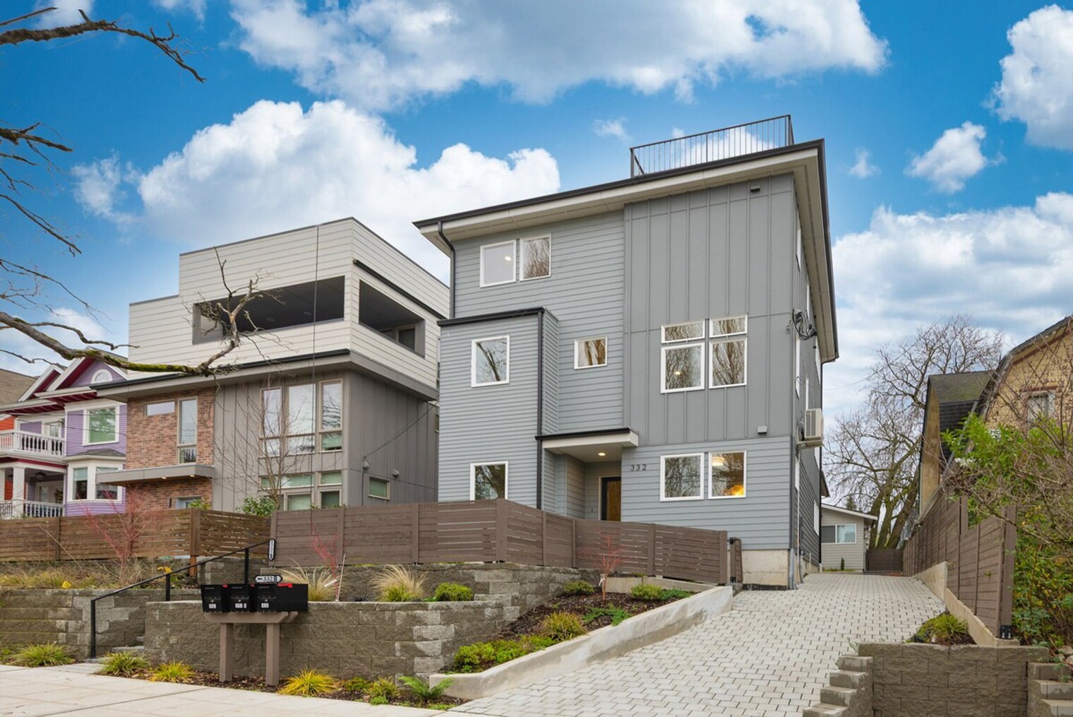 Building Photo - 305 18th Ave