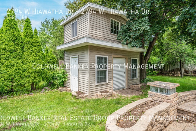 Building Photo - 2794 W Hiawatha Dr