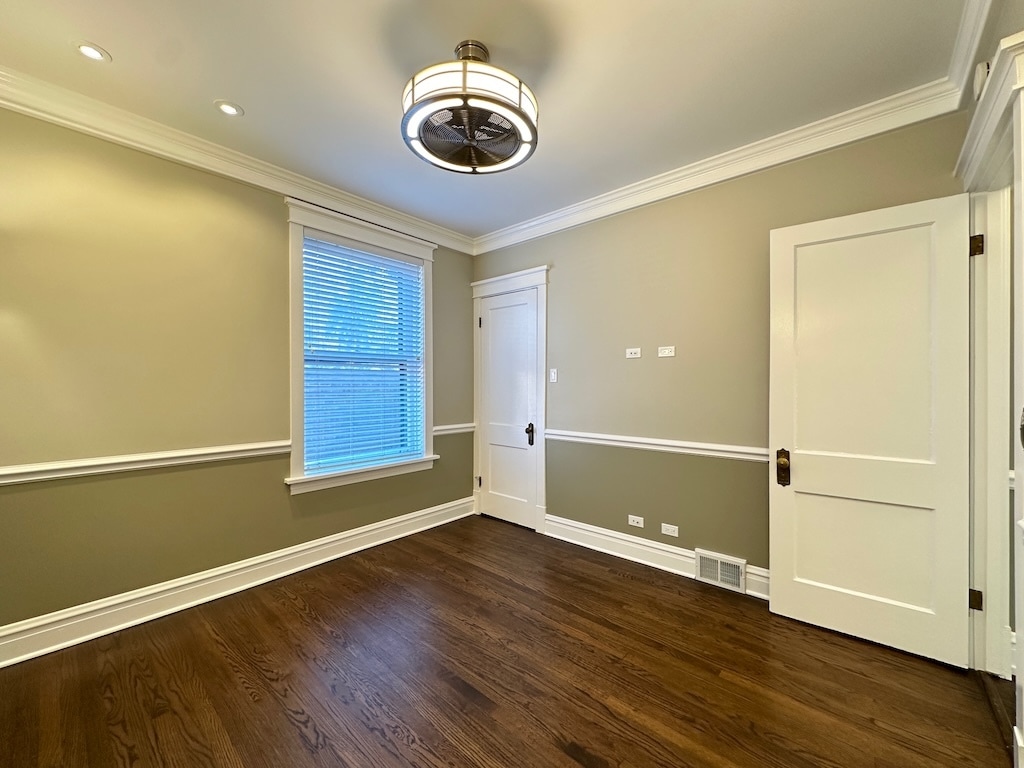 Building Photo - 1915 W Berenice Ave