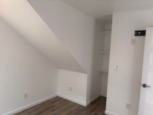 Building Photo - 3 bedrooms 3 baths home in San Diego. WATE...