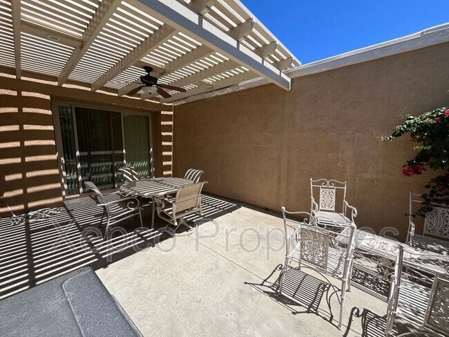 Building Photo - 41737 Armanac Ct
