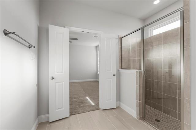 Building Photo - 135 Mesa Dr