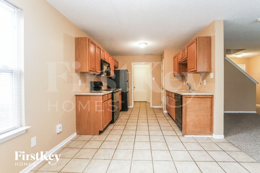 Building Photo - 6609 Black Antler Dr