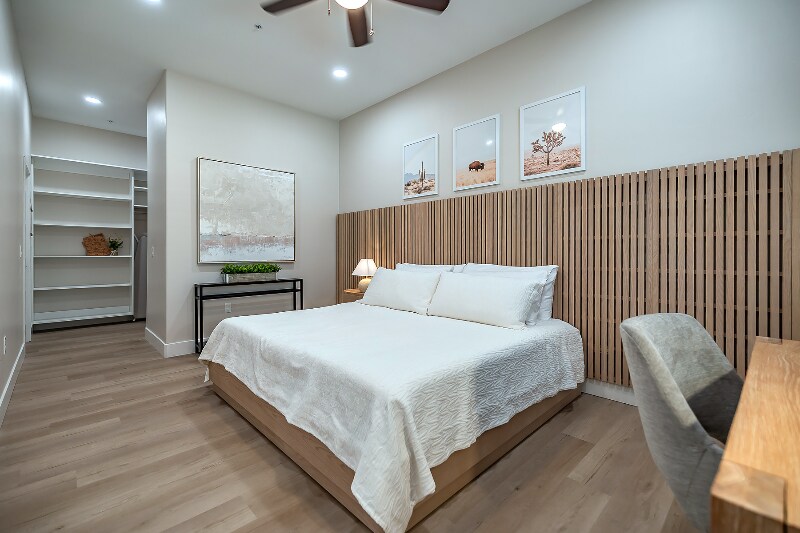 Building Photo - 2803 E River Rd