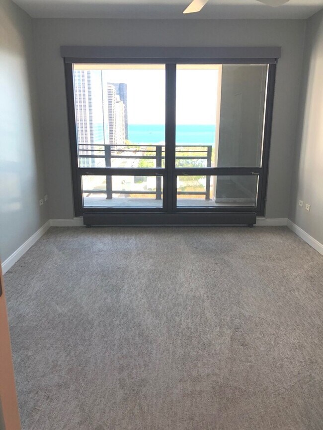 Building Photo - 130 N Garland Ct