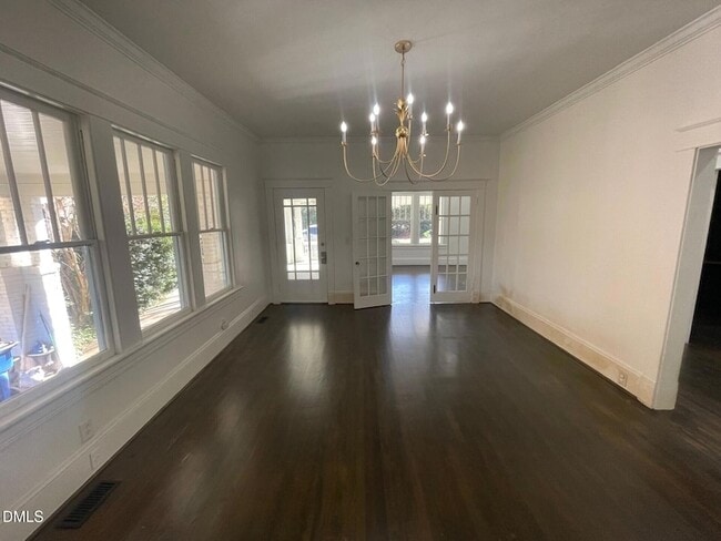 Building Photo - 313 Calvin Rd