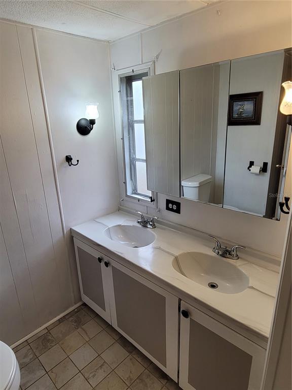 Building Photo - 1300 Seahorse Ln