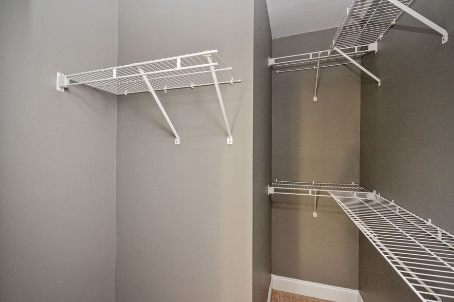 Building Photo - 31 Villa Ct SE