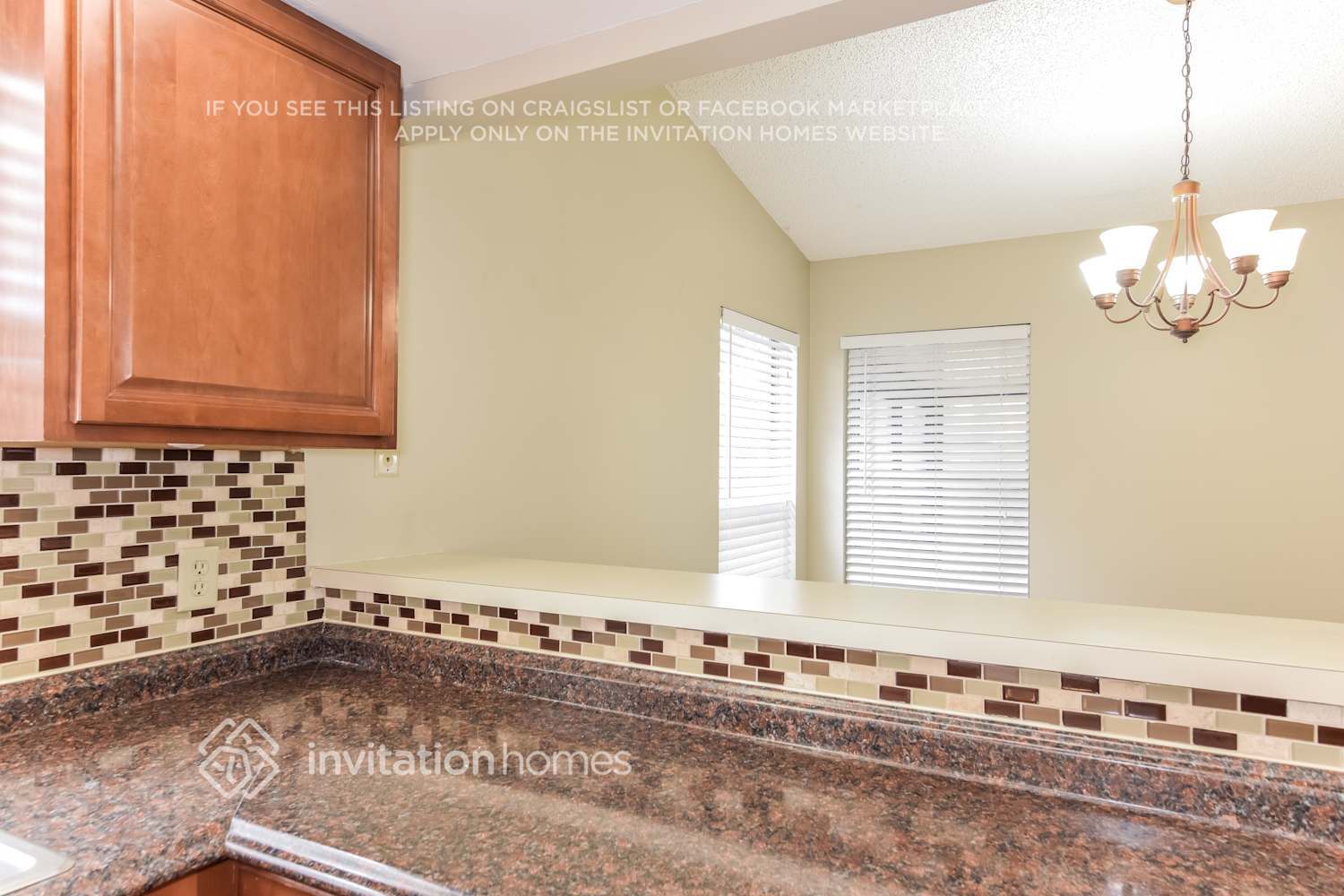 Building Photo - 11001 Kenbrook Dr