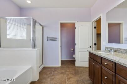 Building Photo - 3557 E Odessa Dr