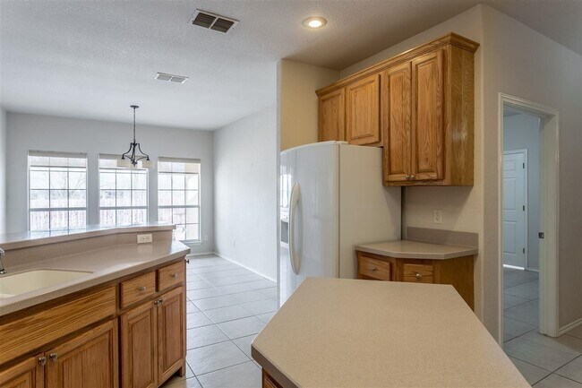 Building Photo - 309 Boulder Ridge Dr