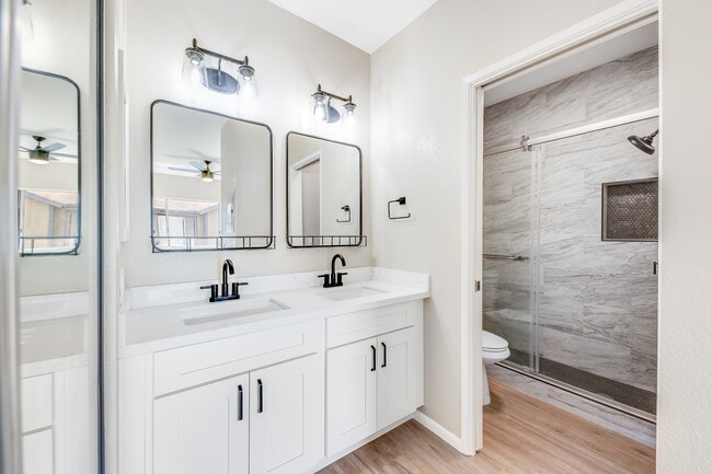 Building Photo - 91-284-284 Hanapouli Cir