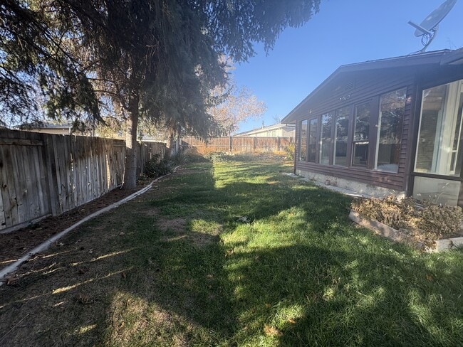 Building Photo - 3085 W 5685 S