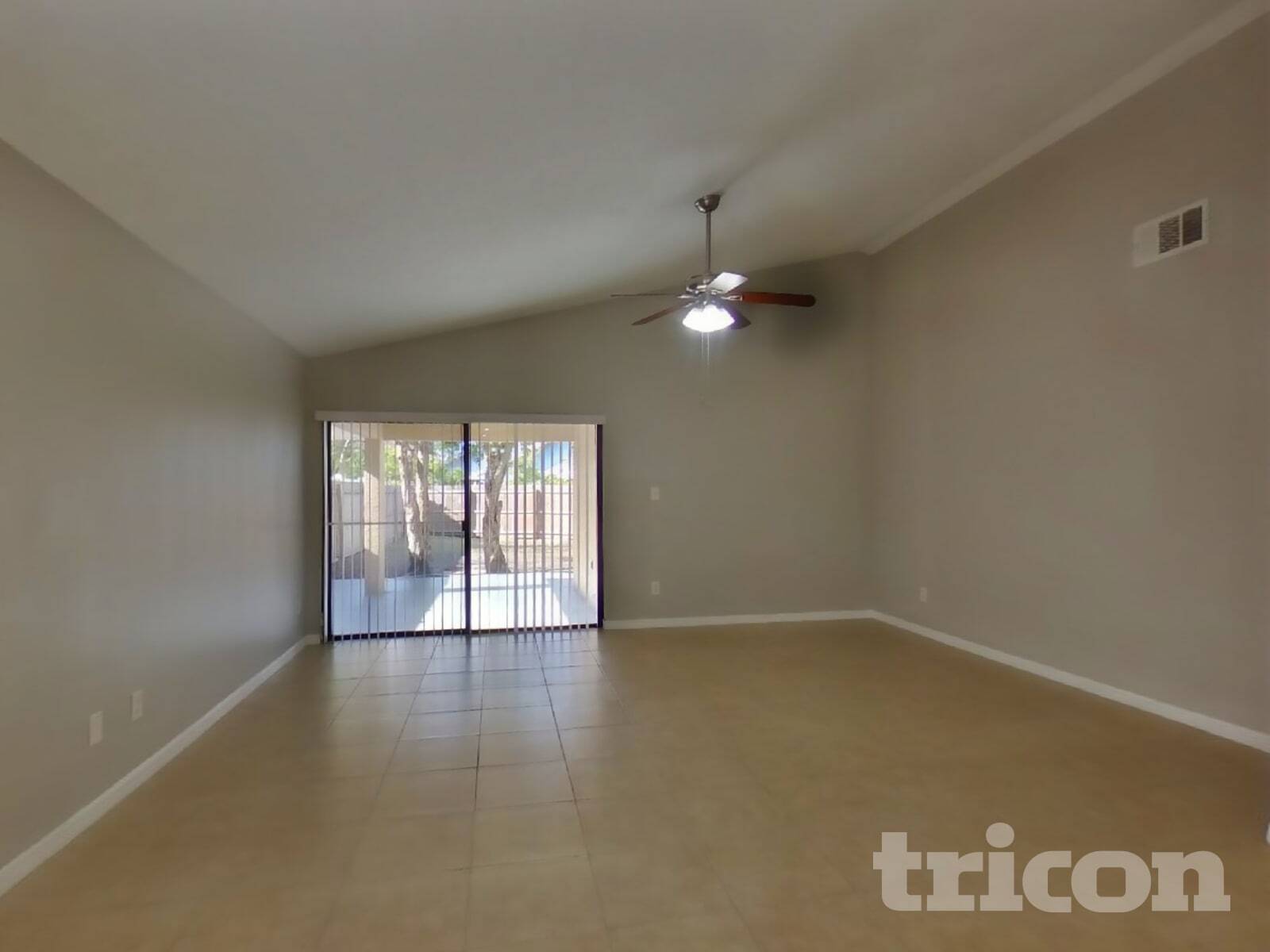 Building Photo - 4729 Suntree Blvd