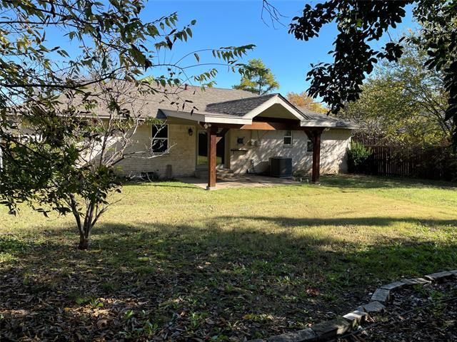 Building Photo - 405 Ola Ln