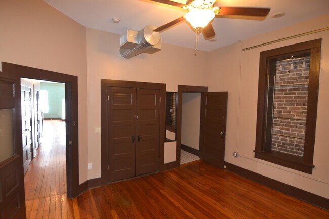 Building Photo - 214 S Campbell Ave