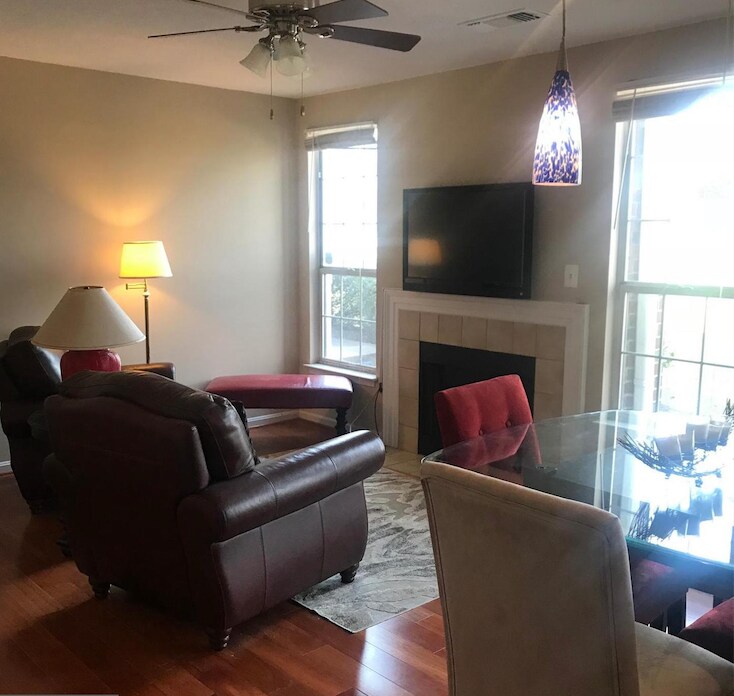 Building Photo - 20303 Beechwood Ter