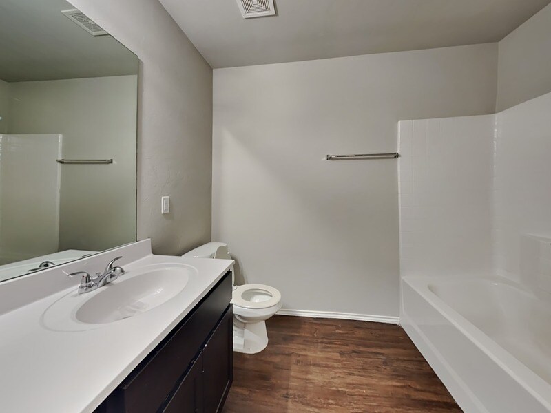 Building Photo - 11545 NW 100th St